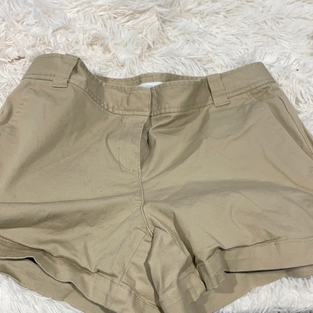 Khaki shorts size 4